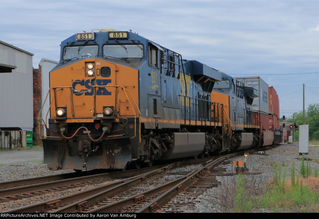 CSXT I025